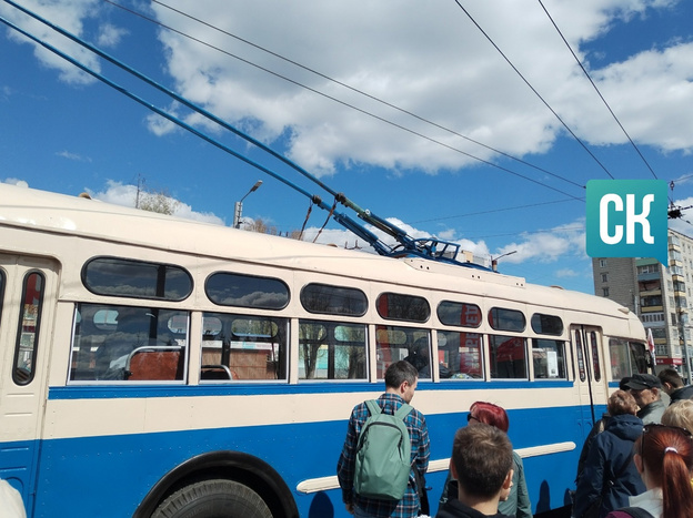 В Кирове на Конева выставили ретро-автомобили