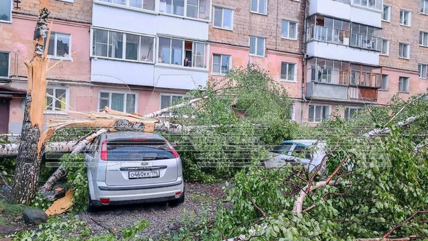 В Свердловской области торнадо разрушил 32 дома, 16 пострадавших