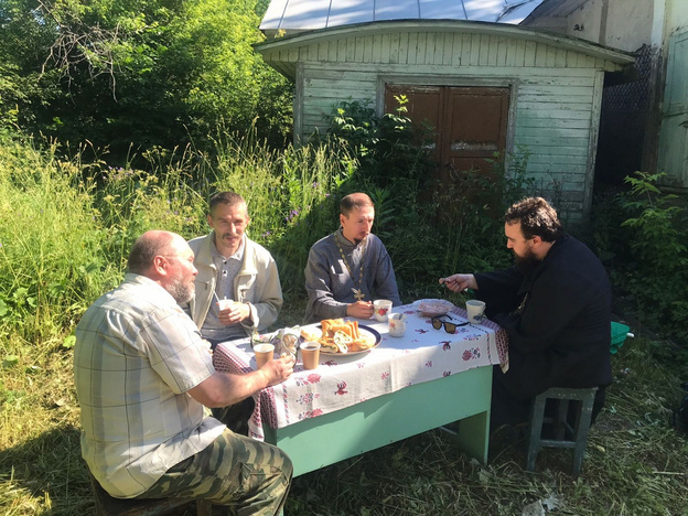 В Котельниче прошёл городской крестный ход. Фото