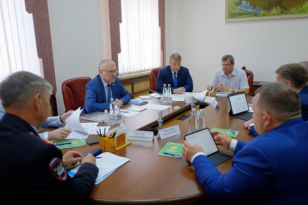 273 км дорог отремонтируют в Кировской области к 2024 году