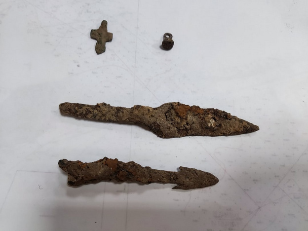 Археологи нашли предметы вооружения XVII века во время раскопок Хлыновского кремля