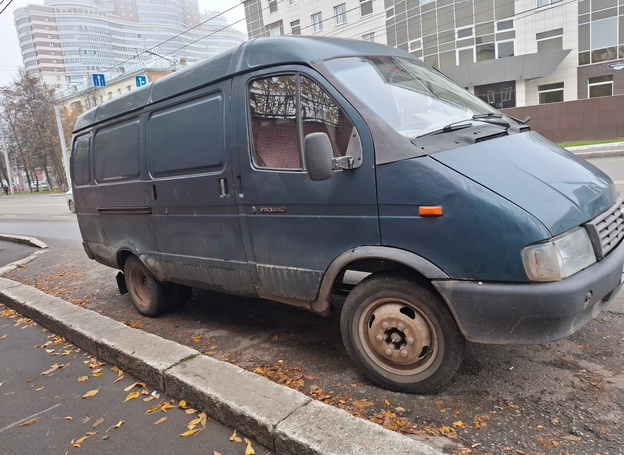 Судебные приставы выставили на продажу арестованные автомобили должников