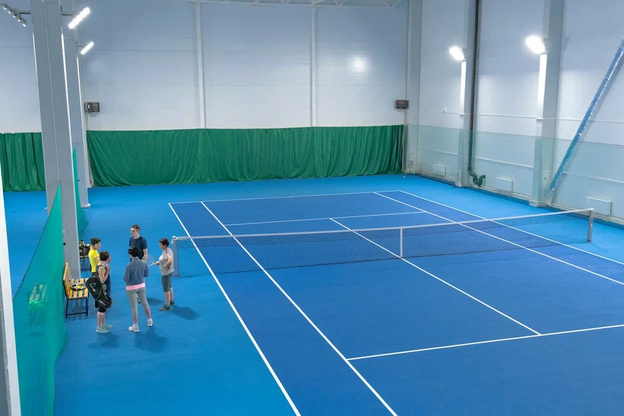 Есть ли большой теннис в Кирове?