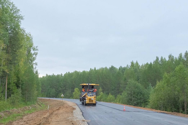 Александр Соколов оценил ремонт на участке дороги Вазюк - Опарино