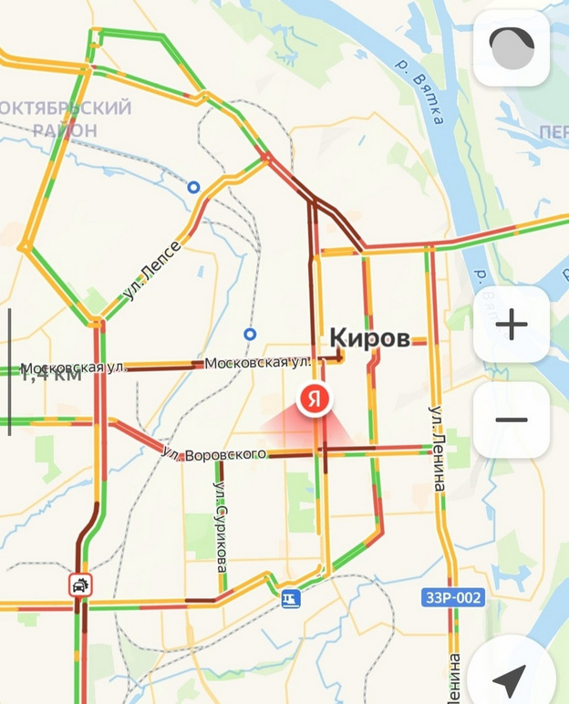 Киров встал в пробках