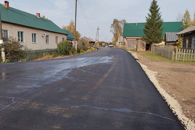 В посёлке Уни ремонтируют улицу Больничную