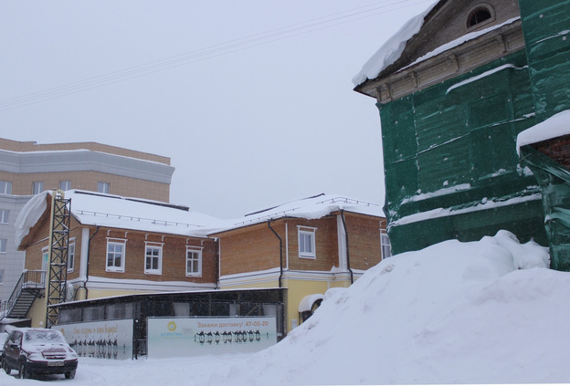 Попал в сети бюрократии: спасут ли местные власти здание Вятского реального училища?