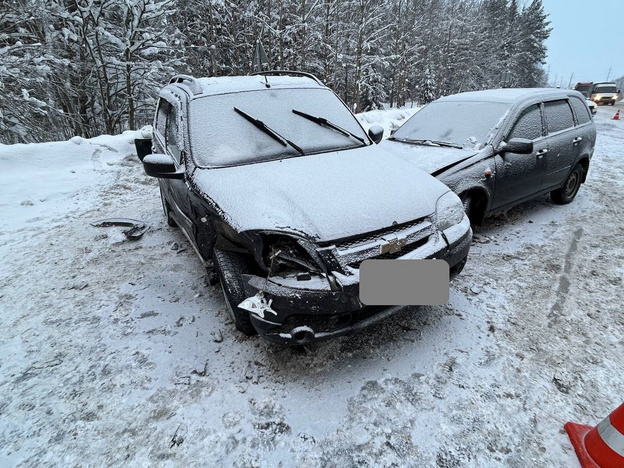 В Кирово-Чепецком районе столкнулись три машины