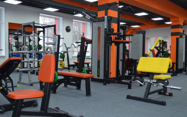 В Нововятске выставили на продажу фитнес-центр Pushkinfit