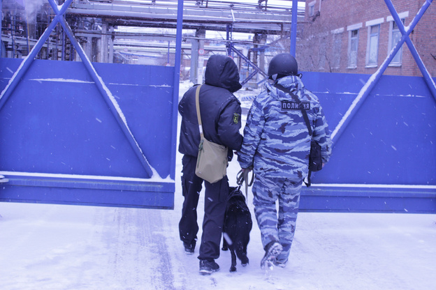 В Кирово-Чепецке на ГалоПолимер приехали сотрудники ФСБ
