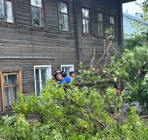 Соседние районы помогают Котельничу в ликвидации последствий стихии
