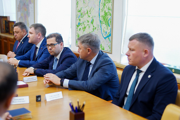 Соколов обсудил с депутатами и сенаторами крупные проекты Кировской области