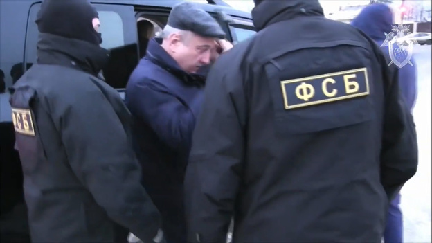 Появилось видео задержания Быкова и кадры обыска в его доме