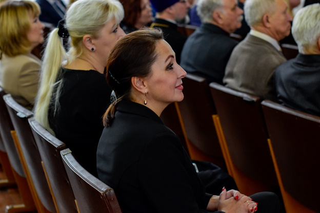 Церемония вступления Елены Ковалёвой в должность главы Кирова. Фото
