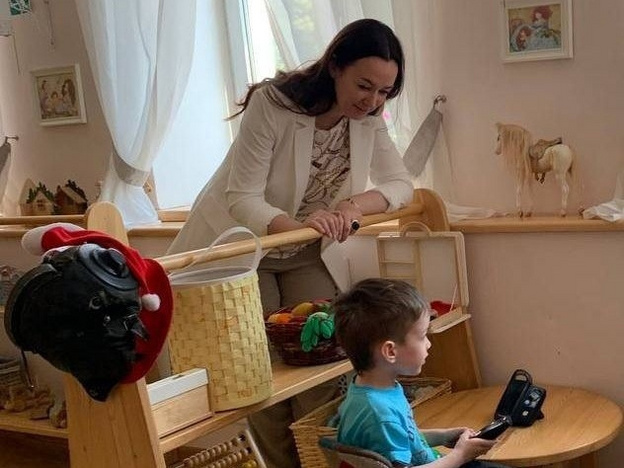 Младший сын Александра Соколова готовится пойти в кировский детский сад