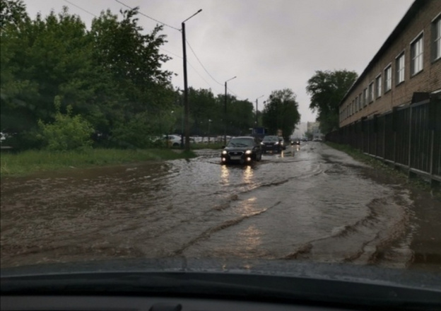 В Кирове после ливня затопило несколько улиц