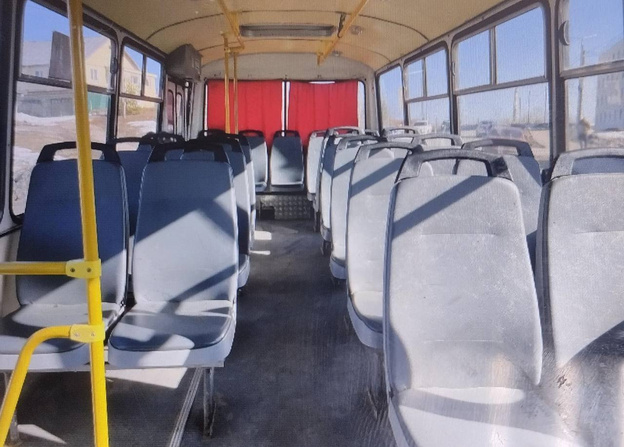 В Омутнинске автобус врезался в ВАЗ