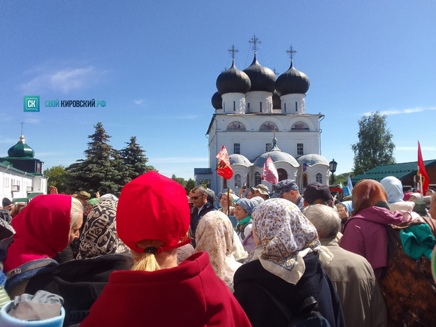 Из Кирова в Великорецкий крестный ход отправились более 30 тысяч человек