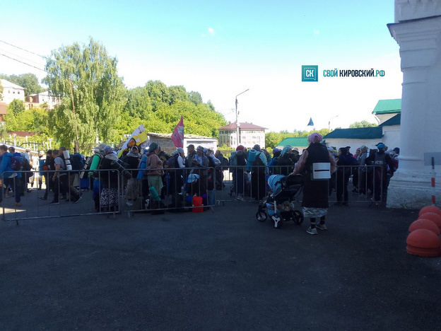 Из Кирова в Великорецкий крестный ход отправились более 30 тысяч человек