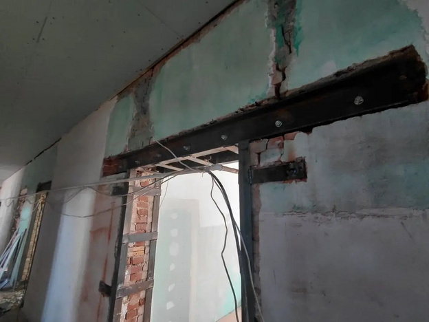 В Белой Холунице ремонтируют Дом детского творчества