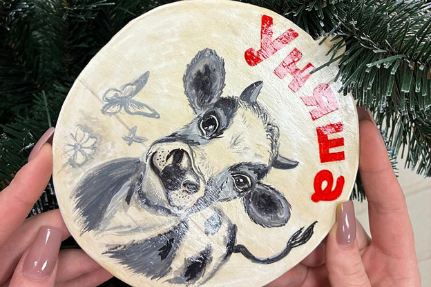 Районы Кировской области украсят Спасскую улицу своими ёлками