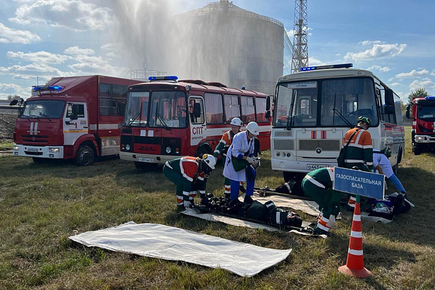 В Кировской области прошли учения по ликвидации пожара, разлива нефти и утечки аммиака
