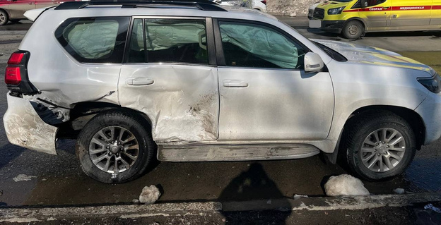 На улице Воровского в Кирове столкнулись две иномарки