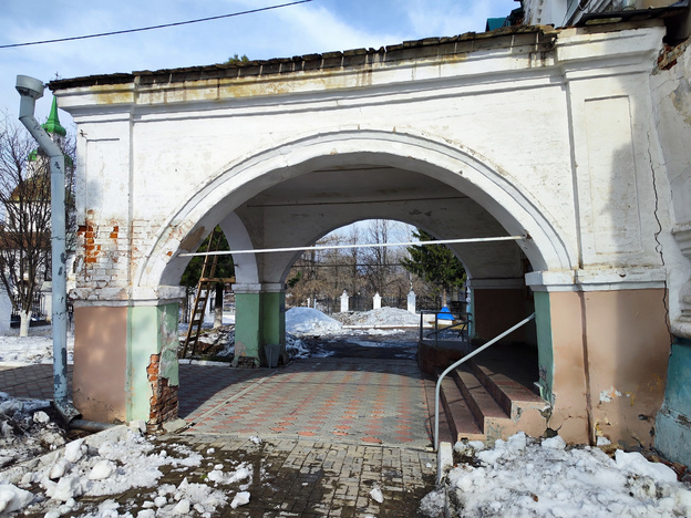 Екатерининскому собору в Слободском требуется незамедлительный ремонт