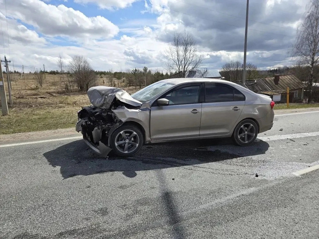 В Слободском районе столкнулись четыре машины, есть раненый
