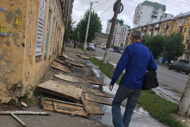 Кировчане пожаловались на свалки и бесхозяйственность в городе
