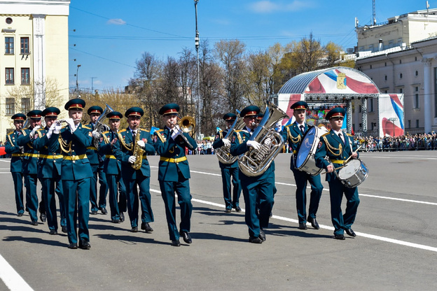 Как прошёл в Кирове парад Победы в 2022 году. Только фото