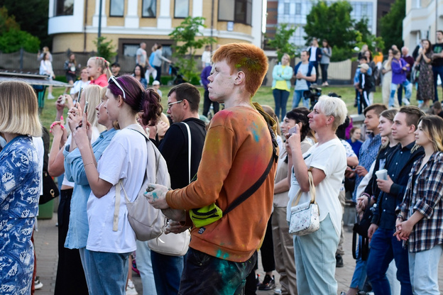 Как кировчане отметили День молодёжи в Александровском саду? Фоторепортаж