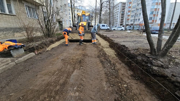 В Кирове приступили к благоустройству дворов