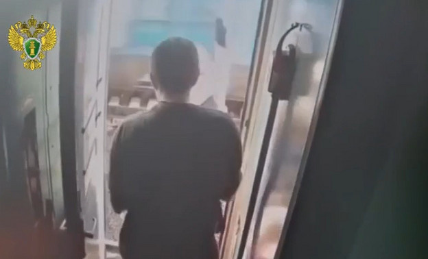 Проводница, которую вытолкнул из вагона кировчанин, рассказала о случившемся