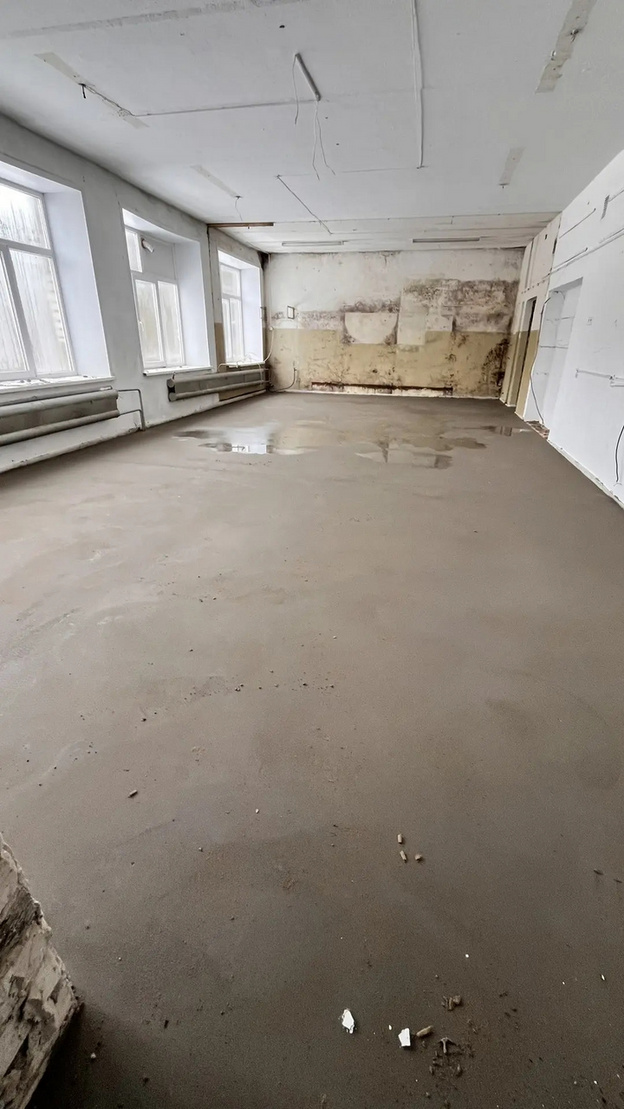 В Кузнецах ремонтируют школу