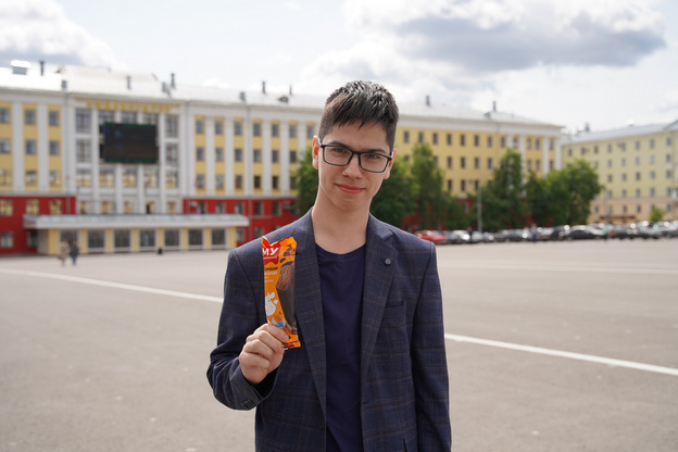 «Пока до дома дойдёшь — уже половину слопал». Кировчане рассказывают о любимом лакомстве из детства