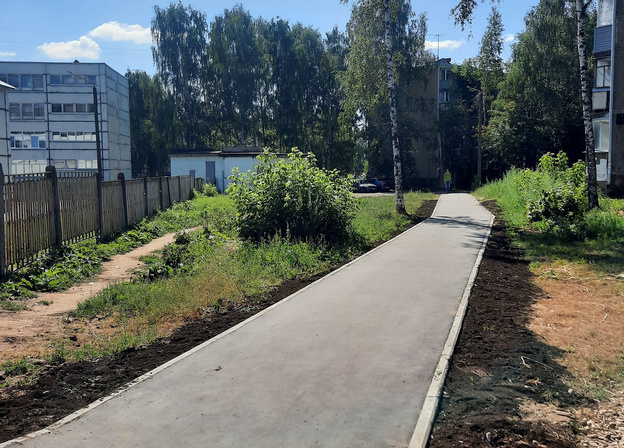 В Кирове благоустроили более тысячи квадратных метров асфальта после ремонта теплосетей