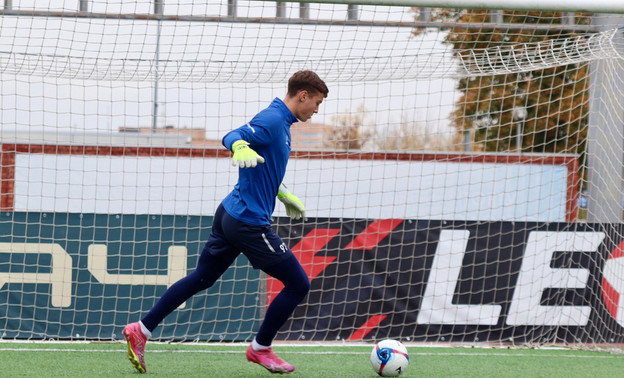 Футболисты «Динамо» сыграли вничью с «Велесом»