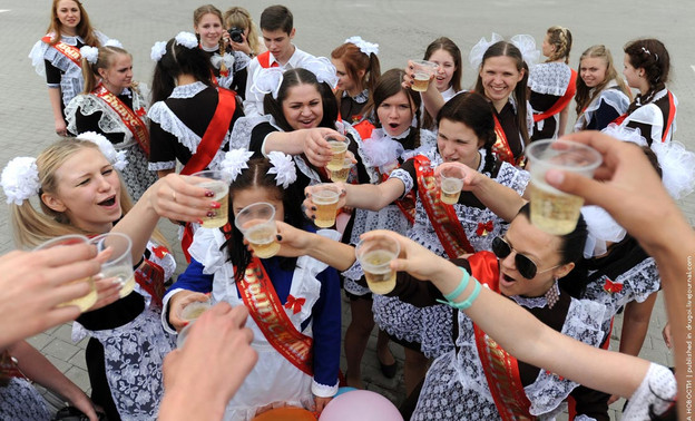 Со следующего года в кировских школах и больницах будут продавать алкоголь