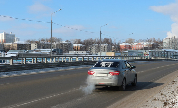 В Кирове прокуратура потребовала забрать водительские права у 13 граждан