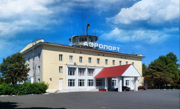 В Курске закрыли аэропорт и ввели режим повышенной готовности