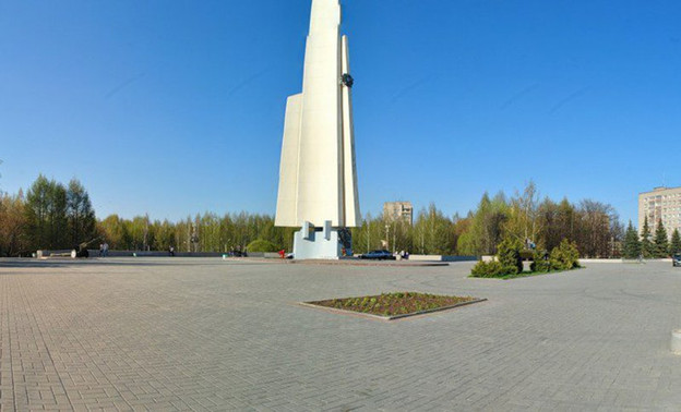 Кировский областной суд подтвердил законность продажи участка в парке Победы