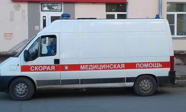 В Кирово-Чепецке 2-летний мальчик погиб, упав из окна четвёртого этажа