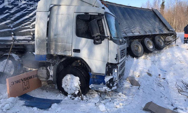Водителю, замерзавшему на трассе в Афанасьевском районе, дали гостиницу