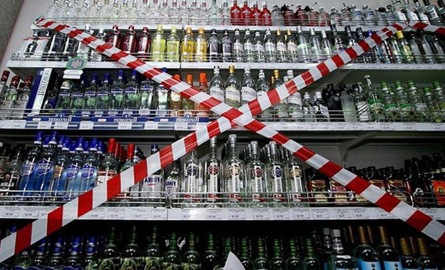 В России предложили продавать алкоголь и табак только в специальных магазинах