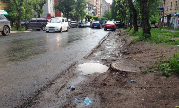 Новый асфальт уже разрушается на 60 улицах Кирова