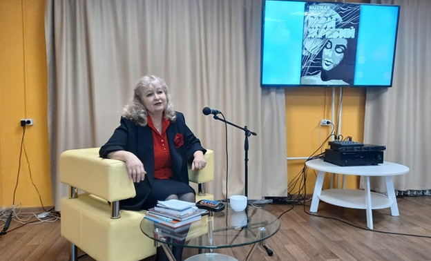 В Кирове состоится встреча с лауреатом литературных премий Надеждой Мохиной