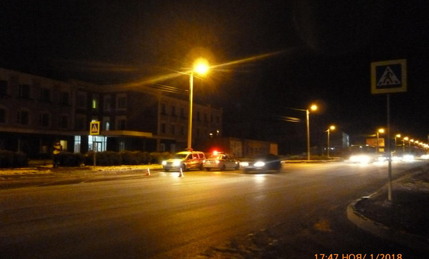 На улице Щорса сбили 80-летнюю женщину, переходившую дорогу по зебре