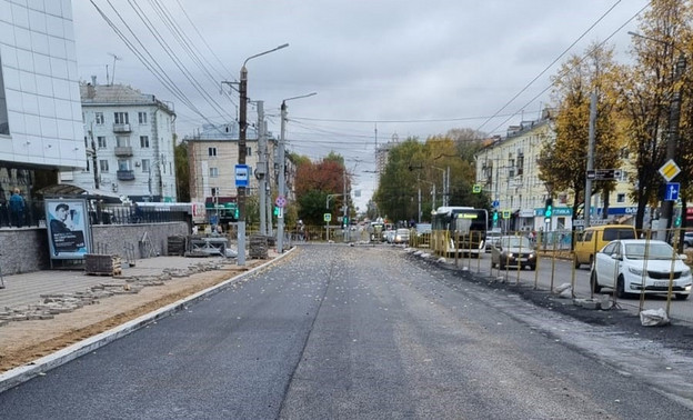 Ограничения движения у ЦУМа снимут 30 сентября