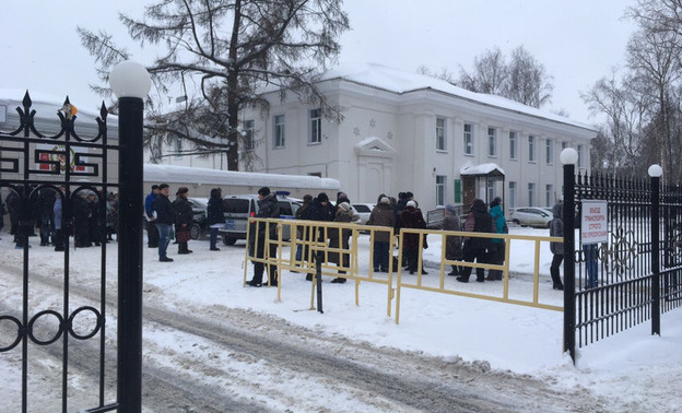 В Кирове из поликлиники при облбольнице эвакуировали людей